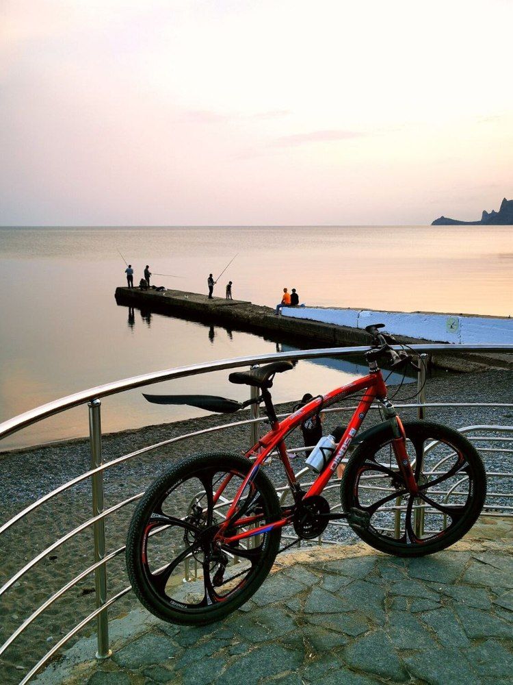 Фотография автора Андрей Богданов