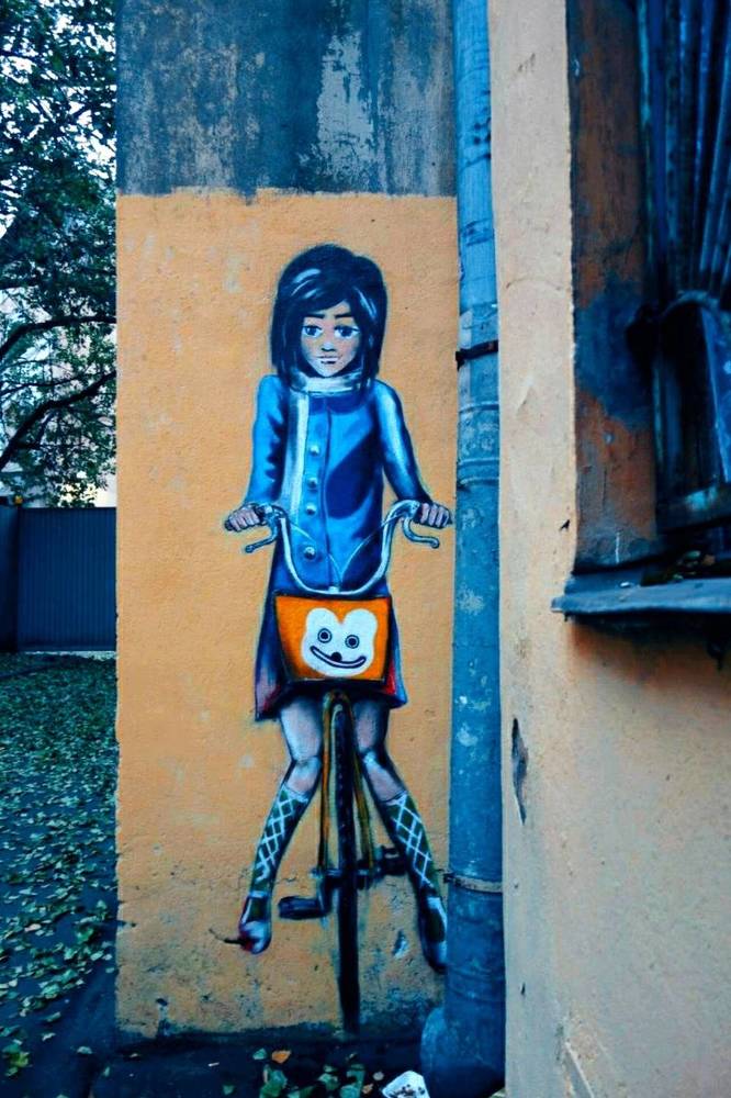 Photograph by Lora Kuralovi