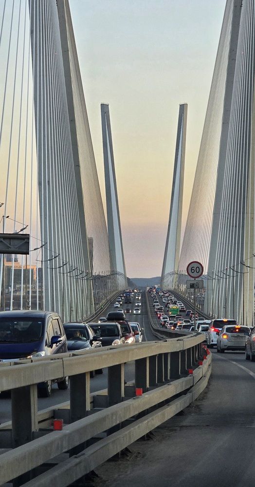 Пробка на мосту