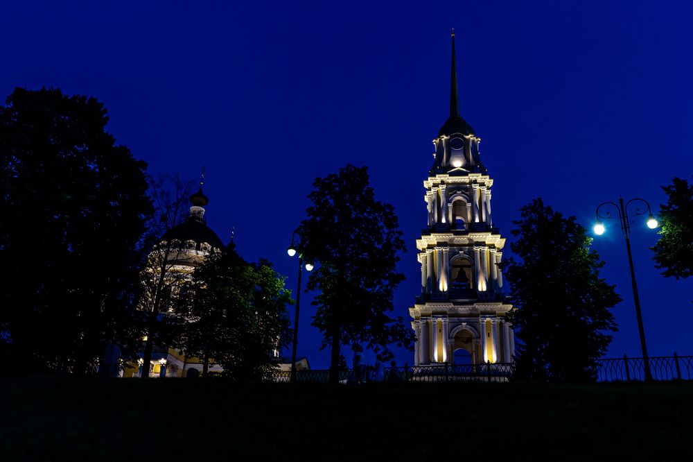 Photograph by Anton Hantov