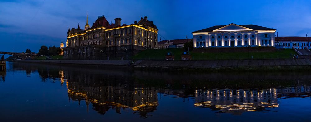 Photograph by Anton Hantov