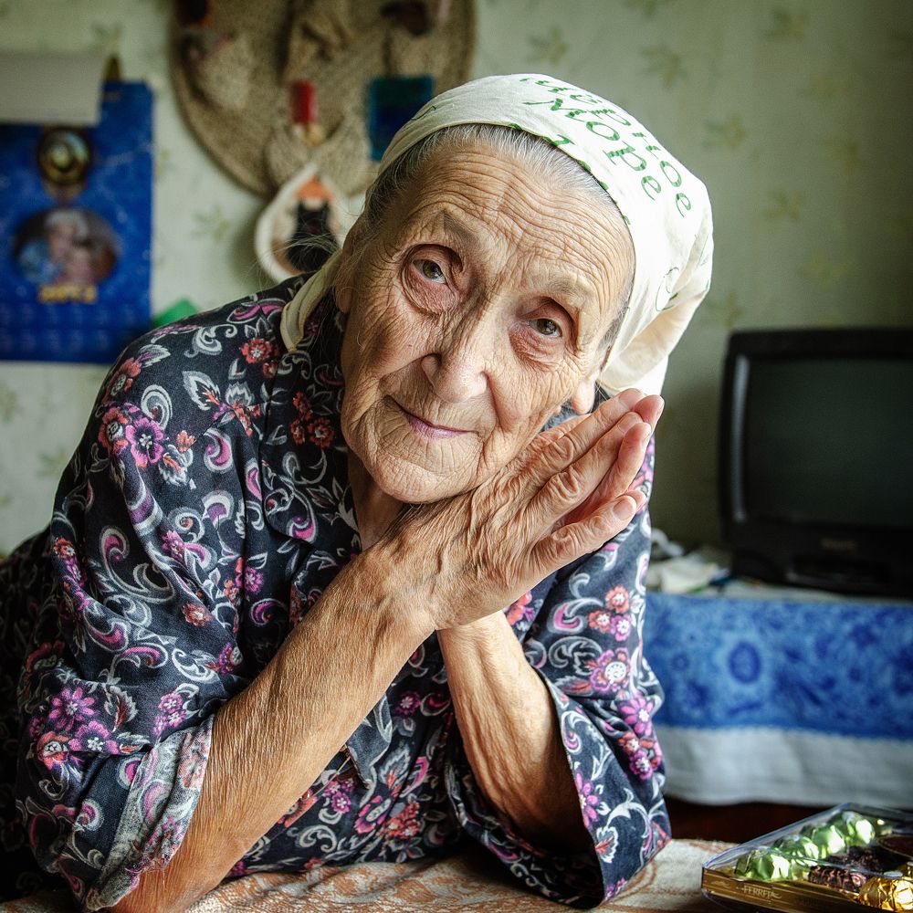 Бабушка Шура