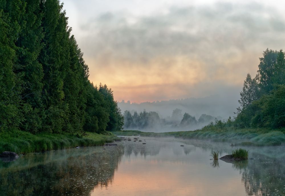 Раннее утро на реке Важинка