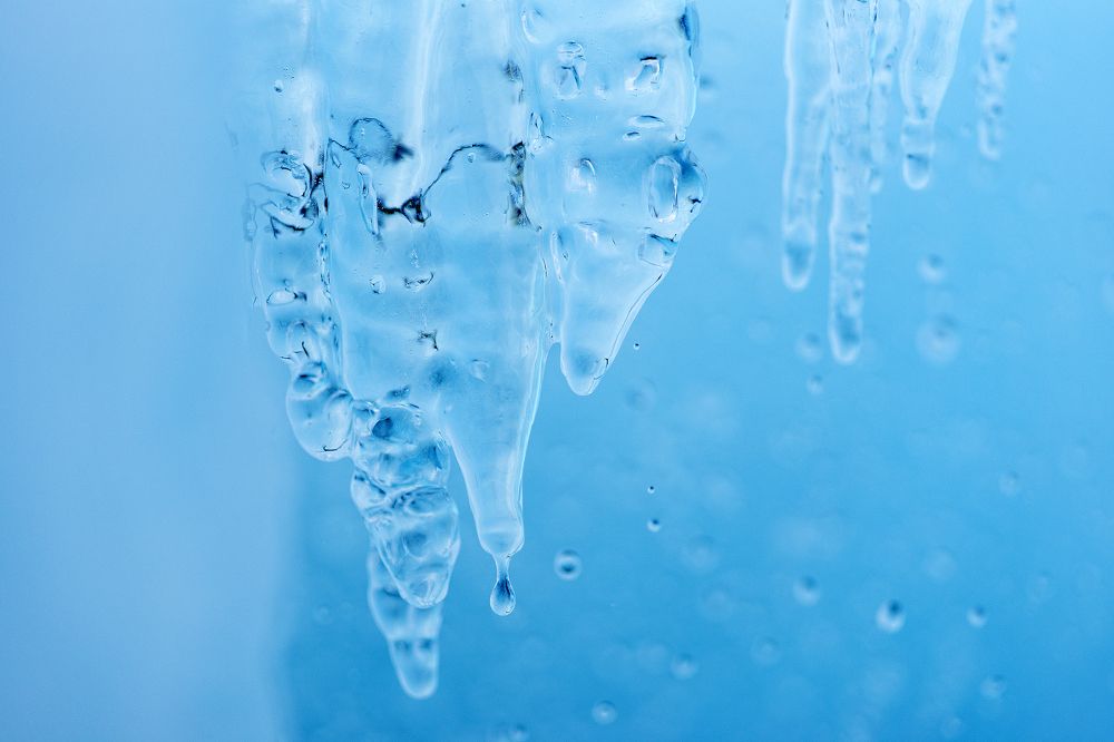 Внутри ледяного холма