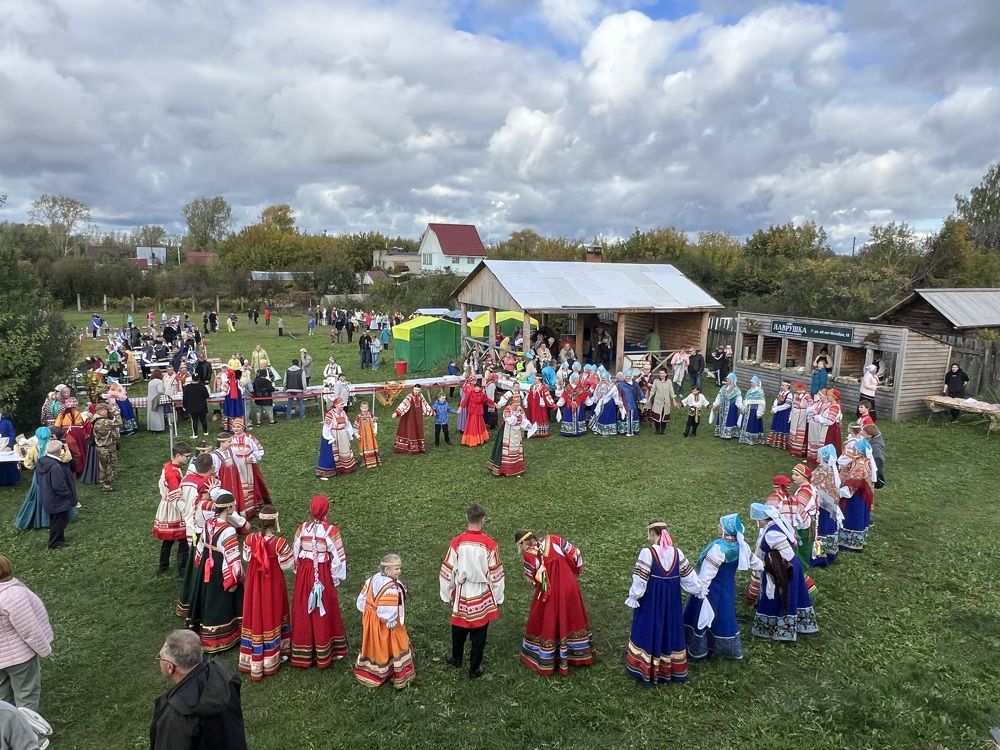 Народные гуляния