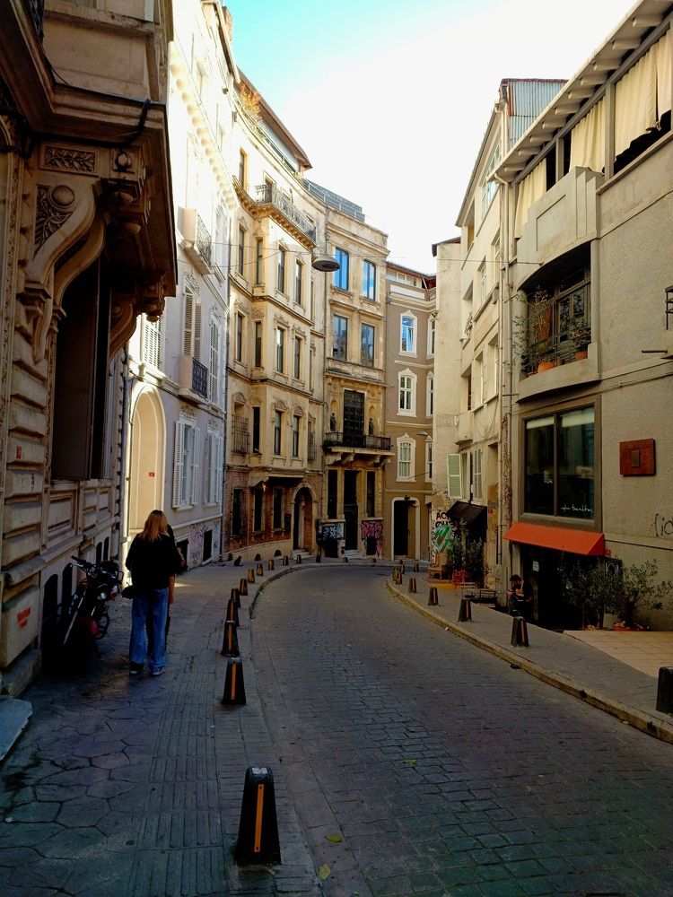 Photo #11342880