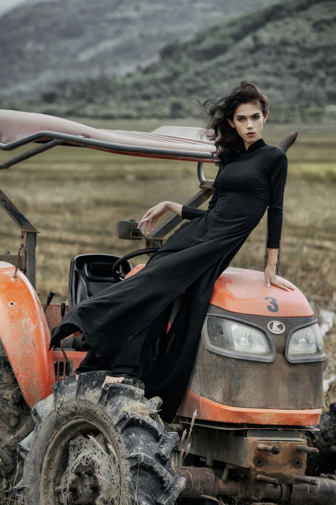 Photograph by Tran Khoa