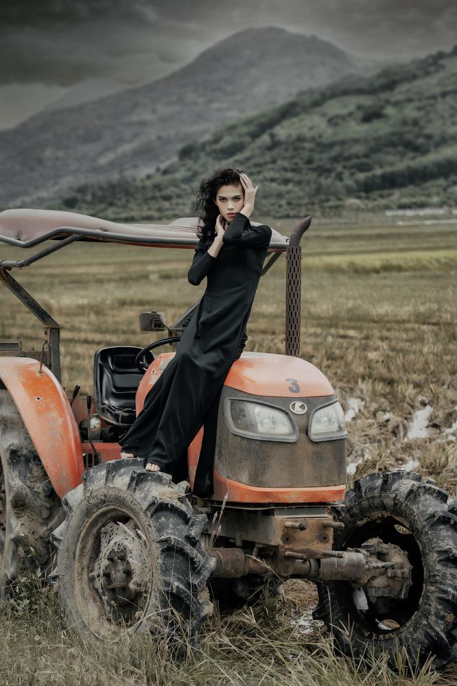 Photograph by Tran Khoa