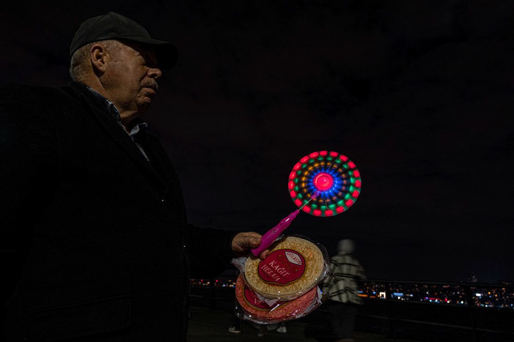 Photograph by Hakan Tunc