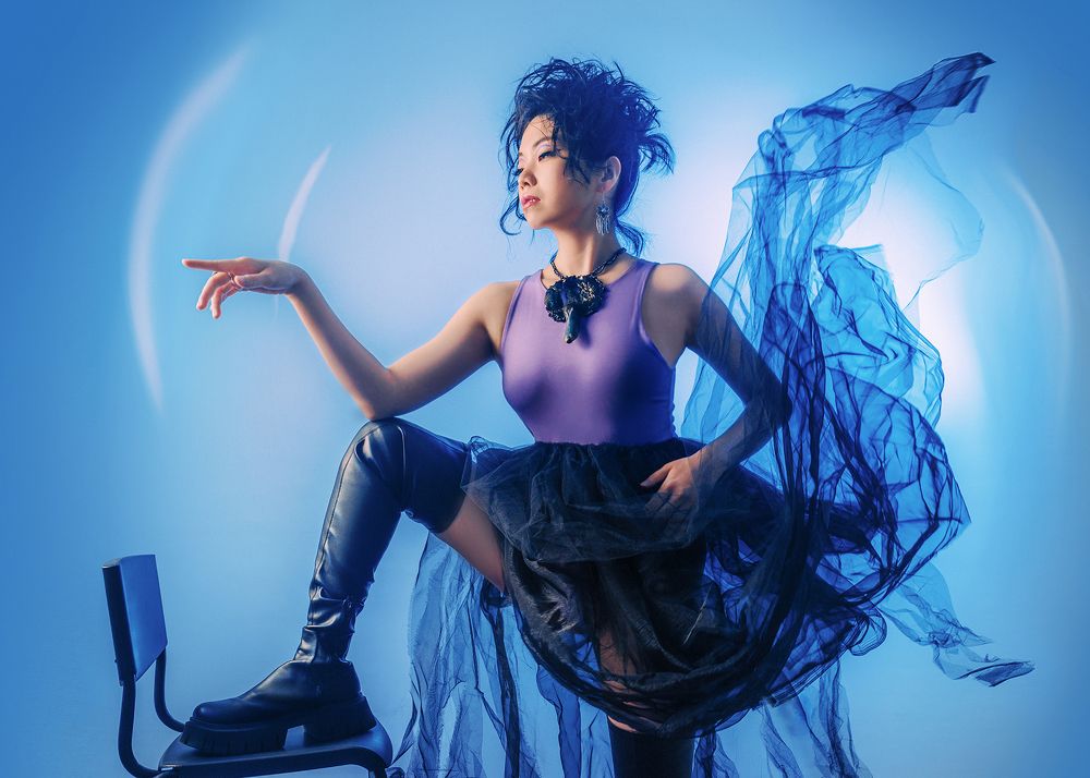 Photograph by Max Samadhi