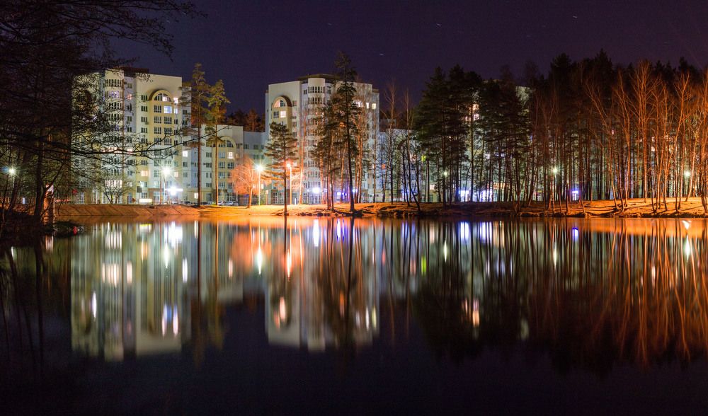 Мир зазеркалья