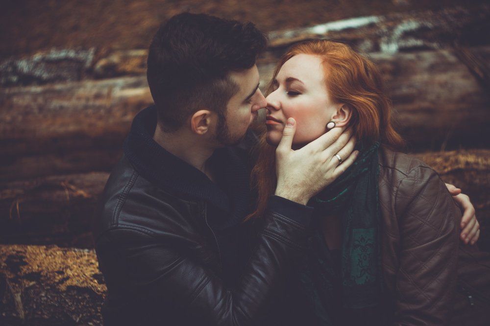 Настоящую нежность не спутаешь...