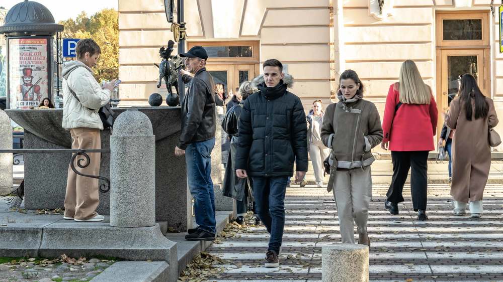 На пешеходном переходе