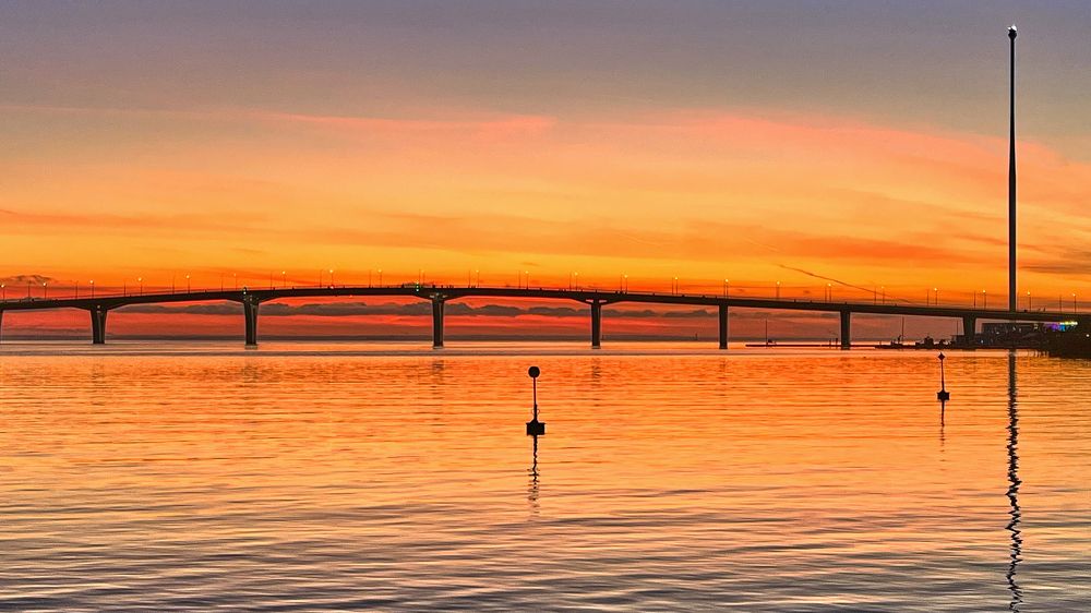 Закат над Невкой