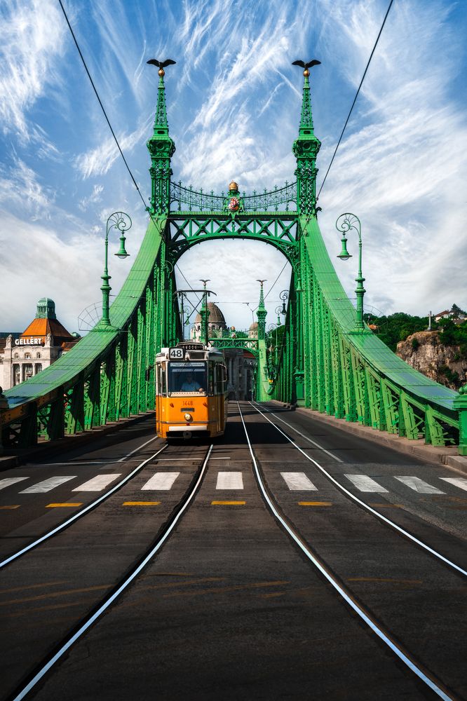 The Pulse of Budapest – Liberty Bridge & Tram 47