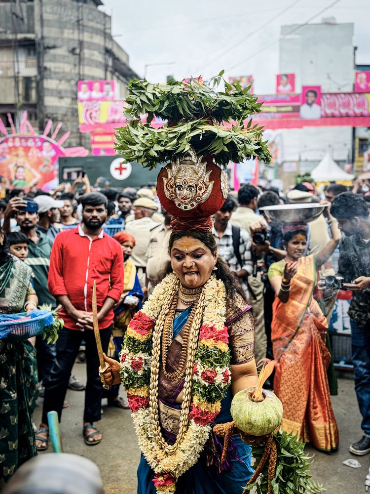 Bonalu Dance