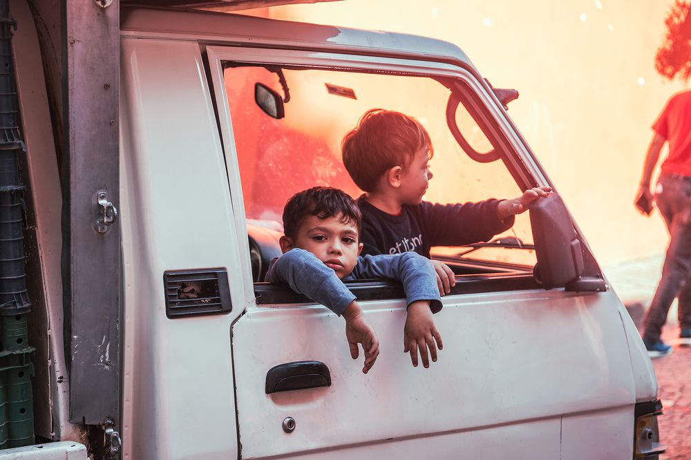 Photograph by Max Samadhi