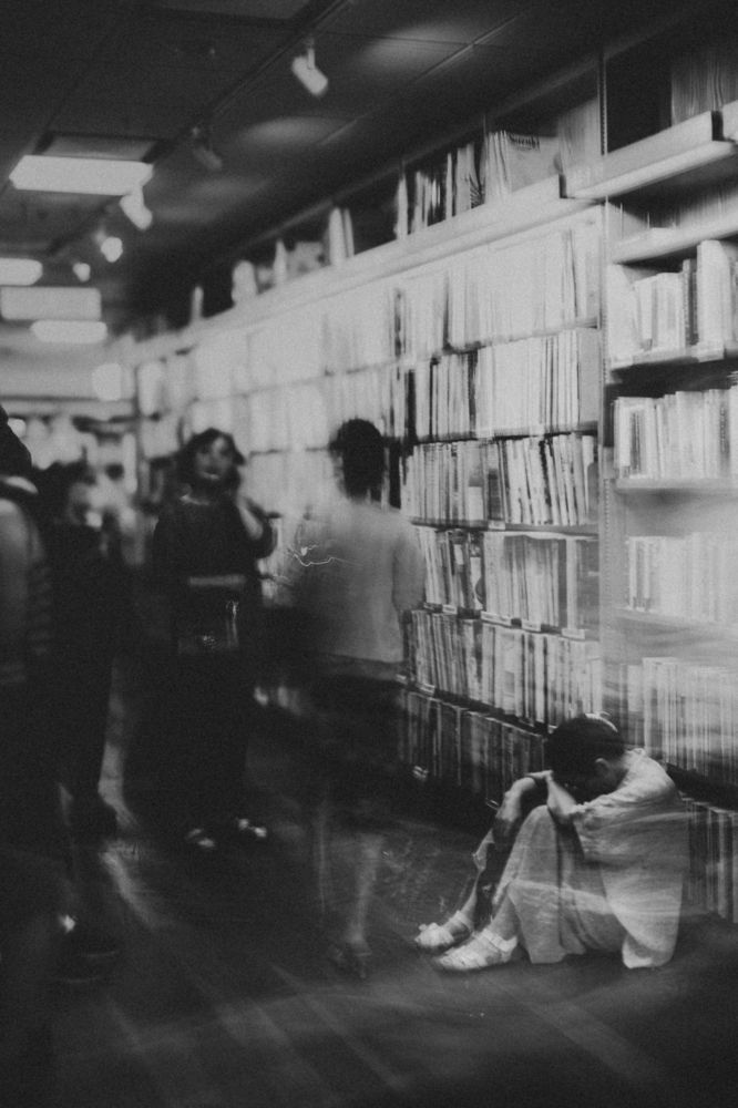 Photograph by Hwan Lee