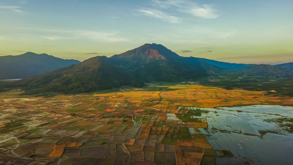 Twilight at "Chu Nam" peak