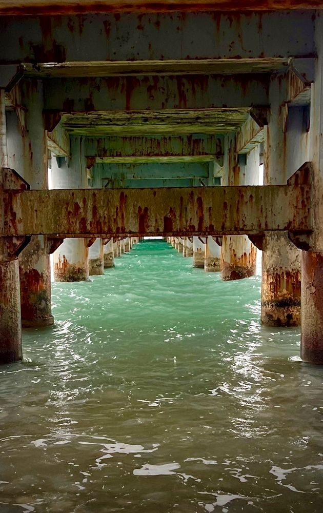 Изумрудное море.