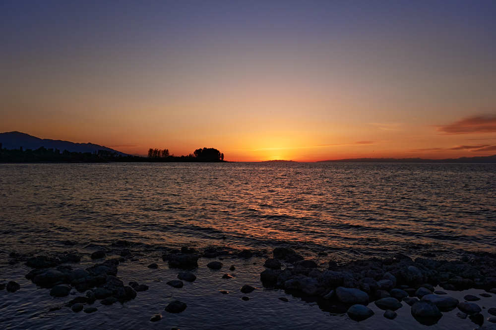 Закат на Иссык-Куле