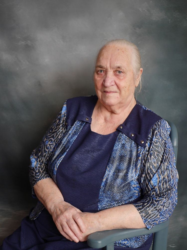 Фотография автора Лариса Хвостова