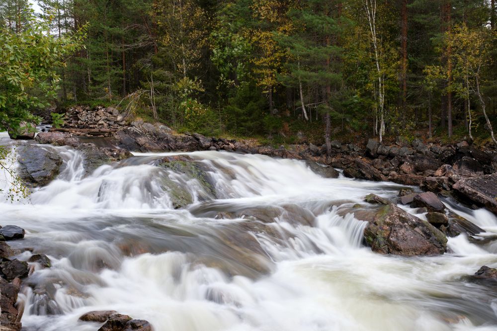 Колвецкий водопад