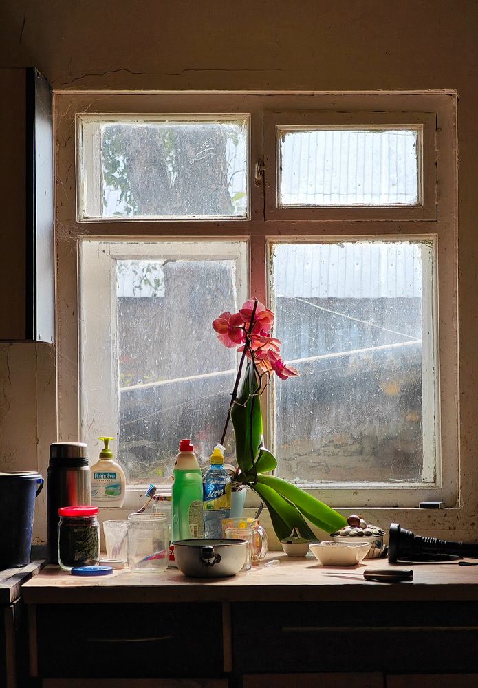 Не постановочный натюрморт из жизни одинокого человека.