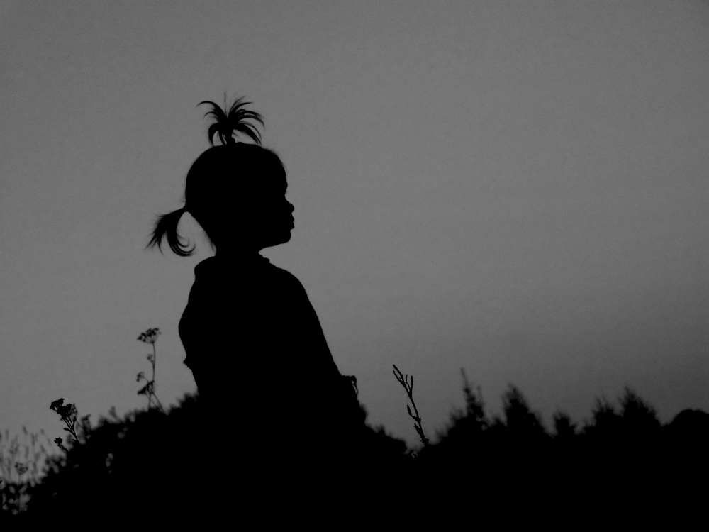 Задумалась