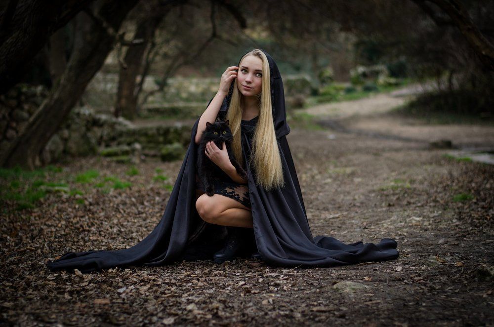 "Жрица тёмного леса"