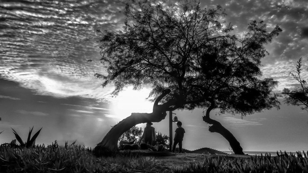 Вечер на море