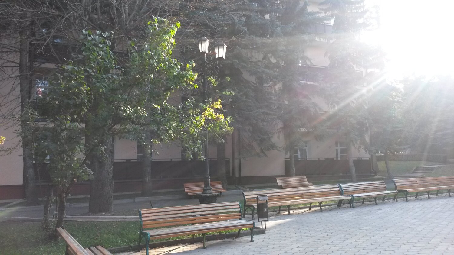 утром