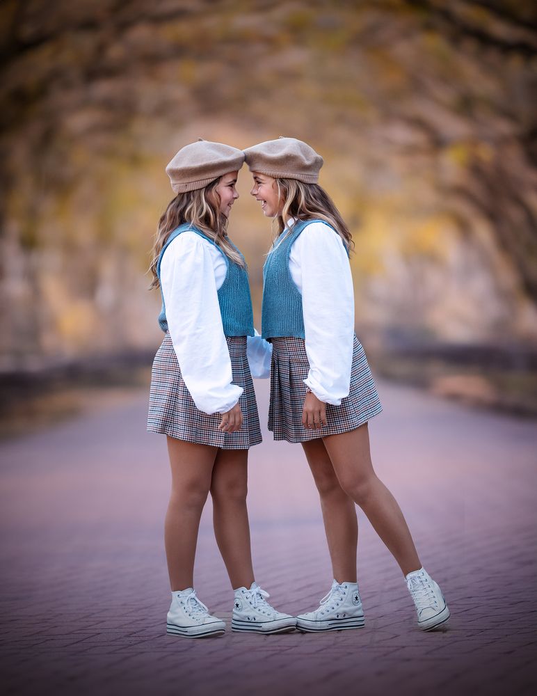 Фотография автора Paola Kerestegian