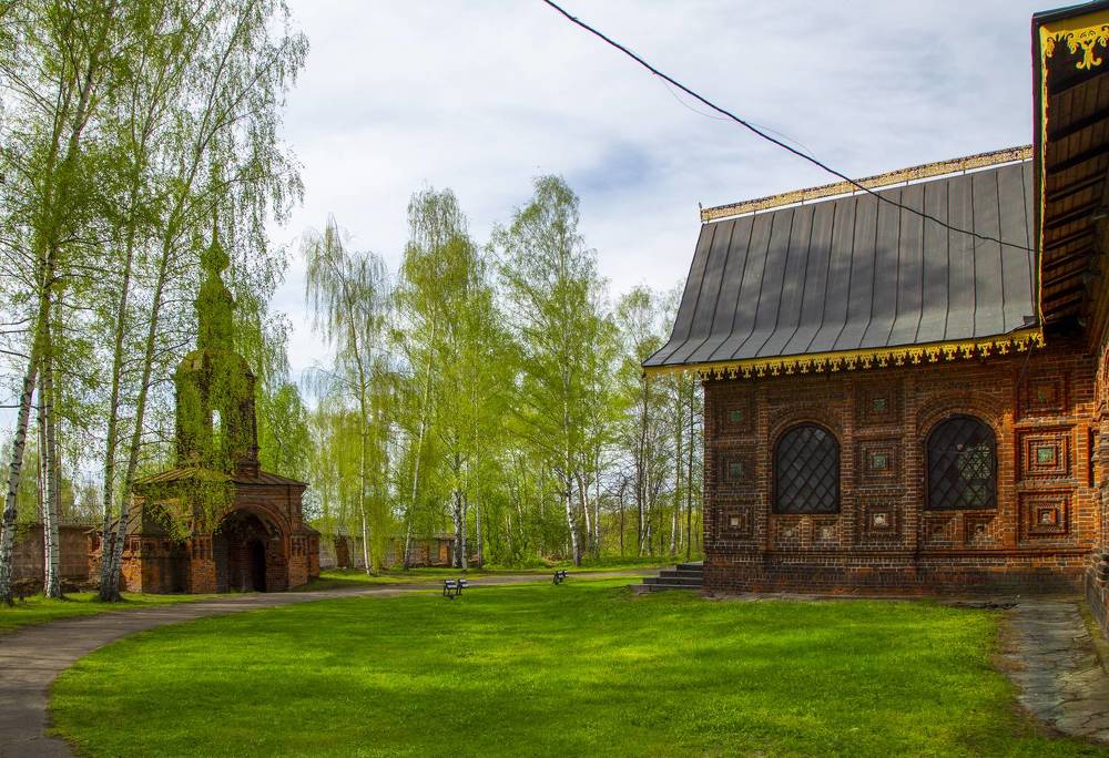 Photograph by Mikhail Tatanov