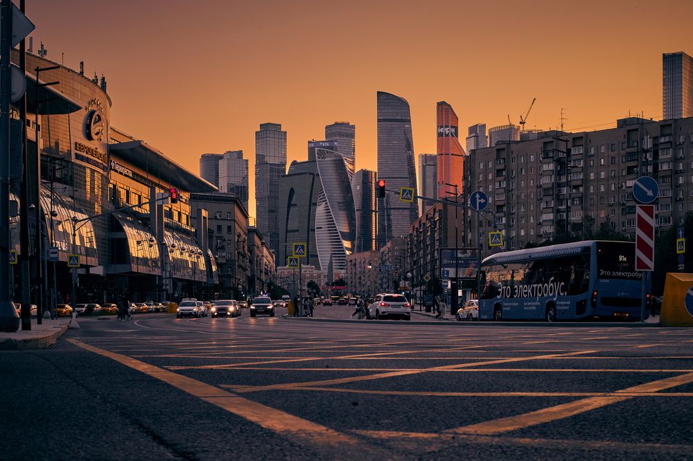 Photograph by Mikhail Khmelevskiy