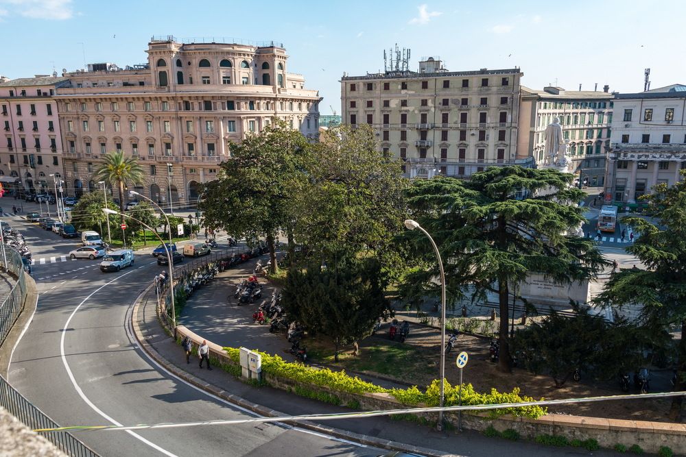 Photograph by Vladimir Bragilevsky