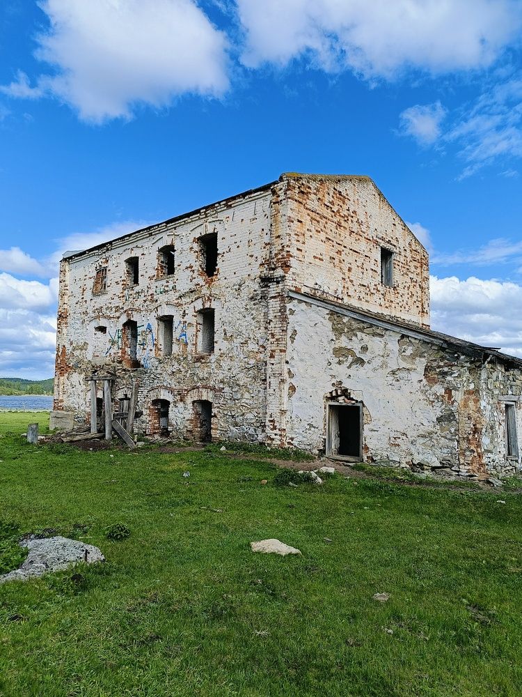 Старая мельница