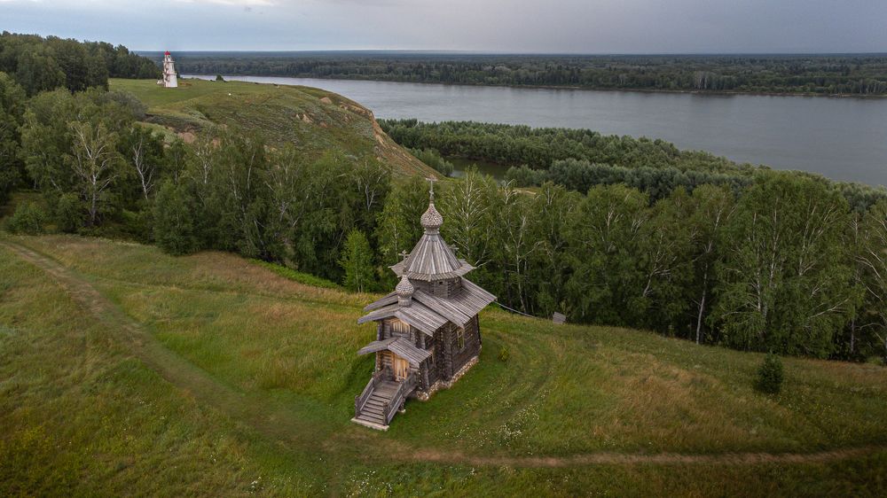 Photograph by Alex Dushutin