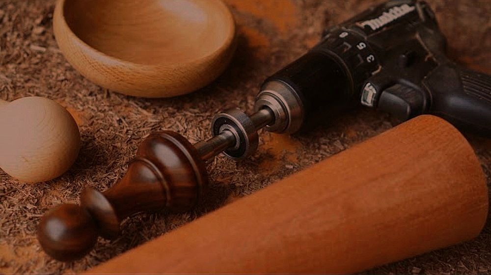 На столе мастера