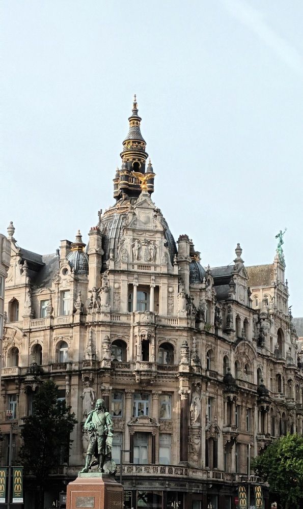 Центр Антверпена