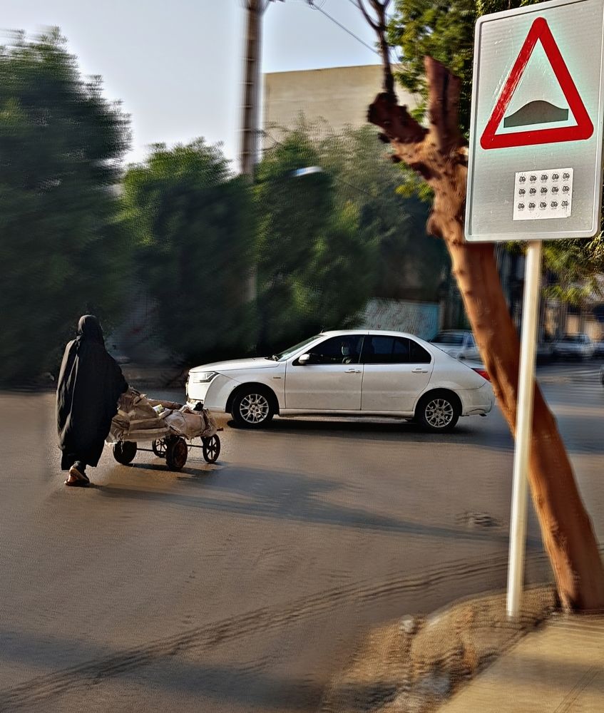 Photograph by Zahra HassanPour