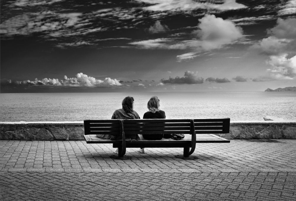 Watching the horizon