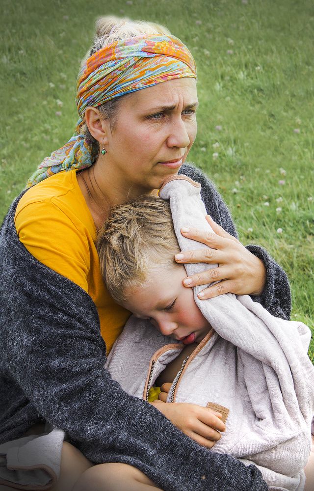 The mother with her little son