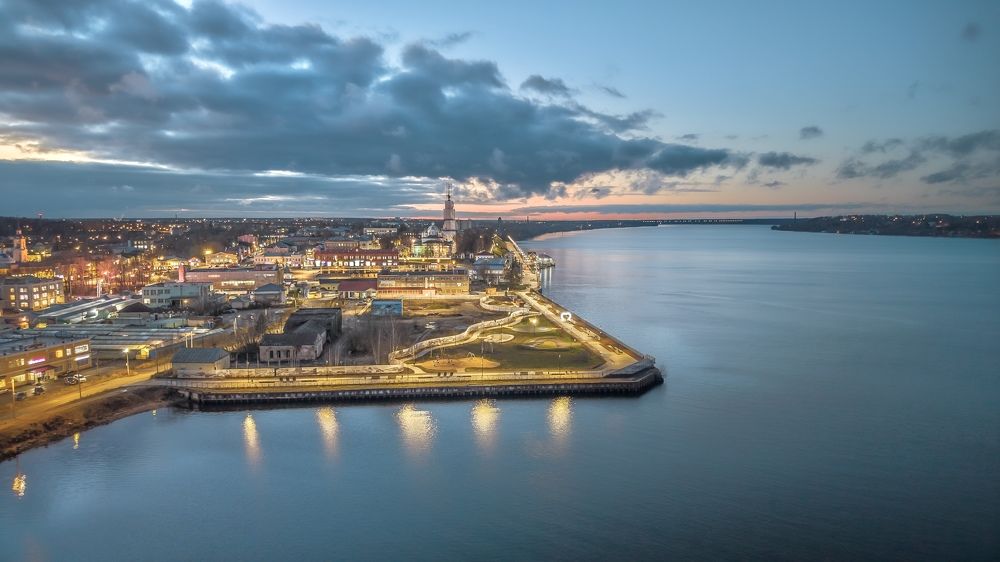 Photograph by Vladimir Petukhov