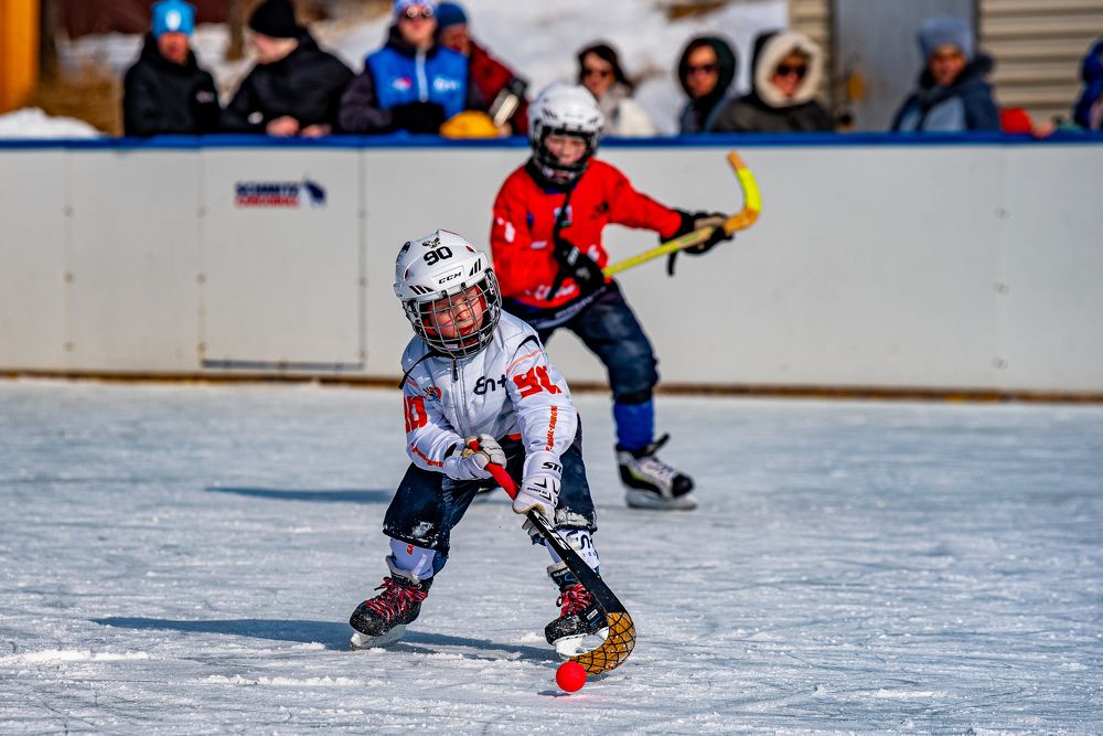 Трус не играет в хоккей! :)