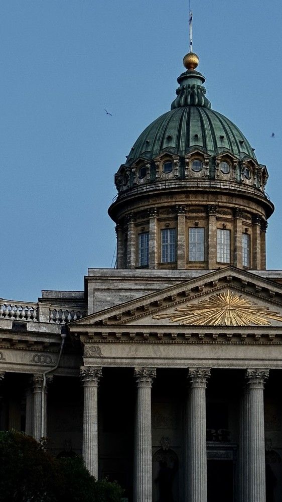 Фотография автора Денис Гарусов