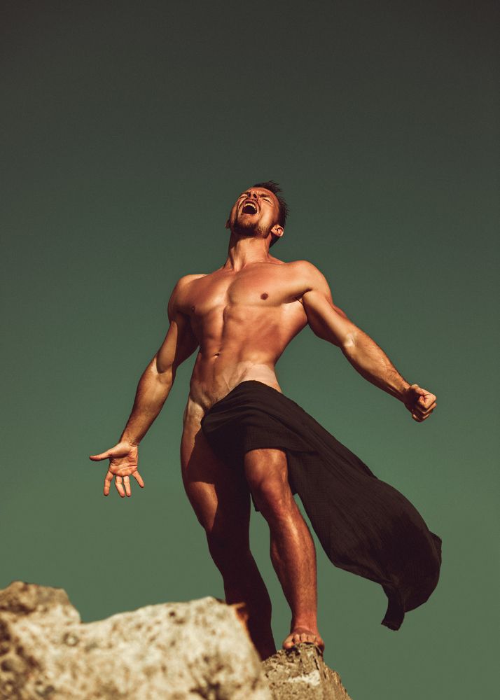 Photograph by Evgeny Khromov