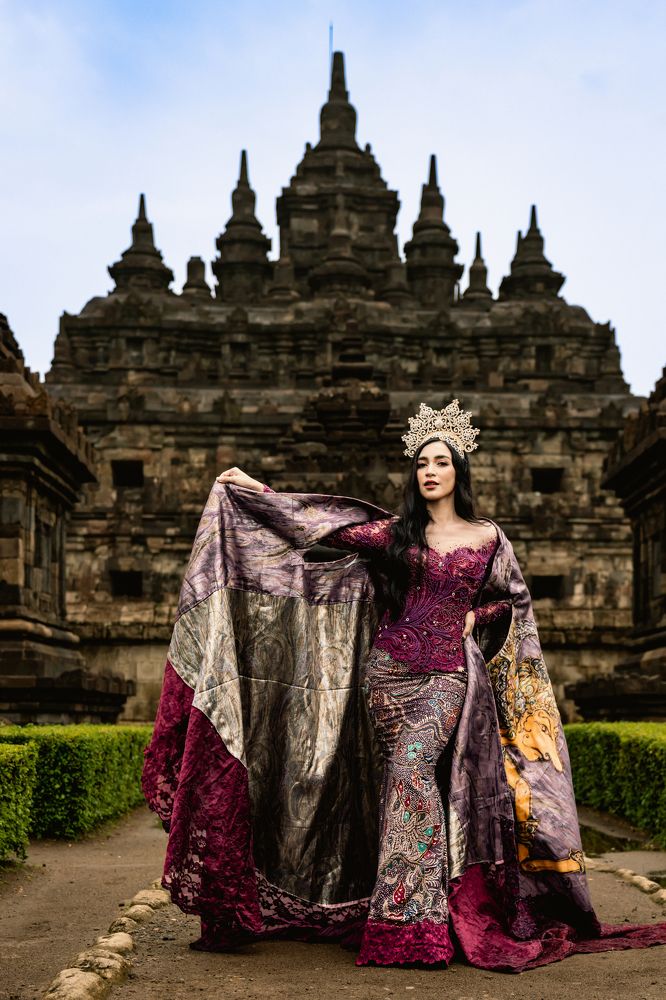 Kebaya Beauty of Java