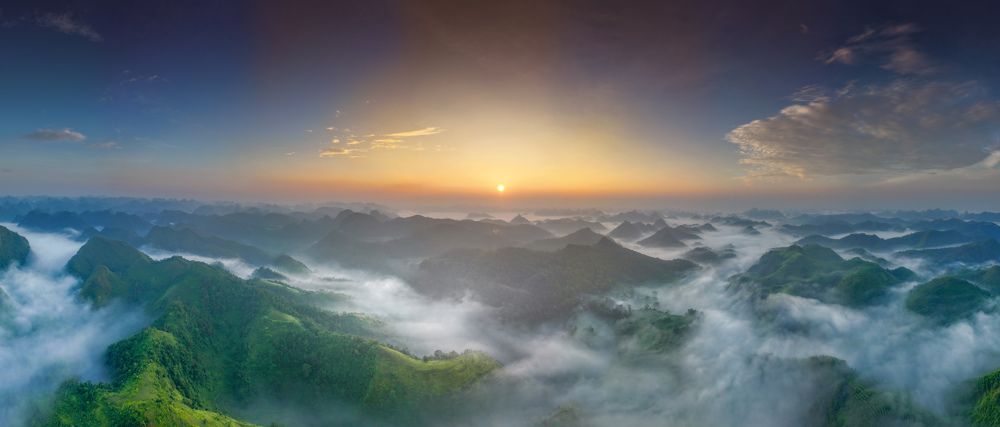 Photograph by Vu Khoa Nguyen Khanh