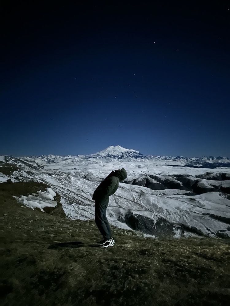 Photograph by Nikita Baranovskii